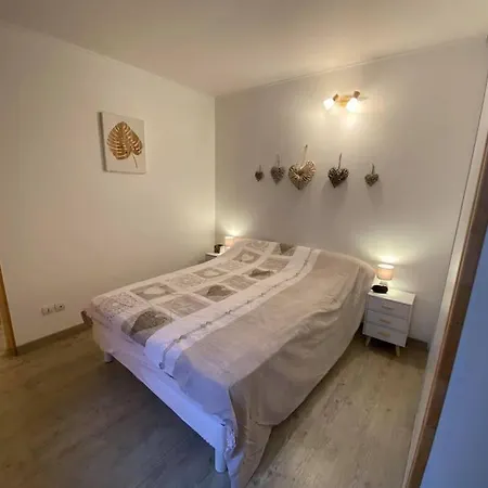 3* 22m² Rdc Pour Cures / *